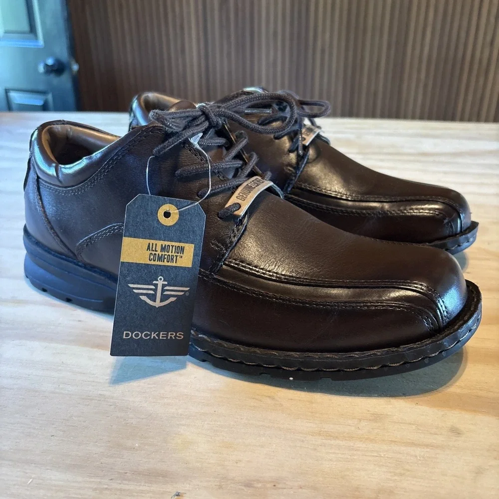 New Dockers Lace Up Oxford Mens Trustee 90-29023 Size 9.5M Brown Dress Shoes